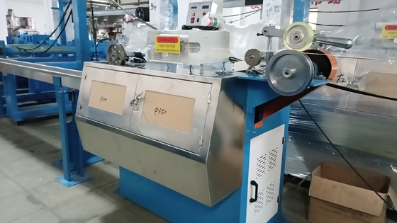 เครื่องทำสายไฟแบบปรับความเร็วและความตึงได้