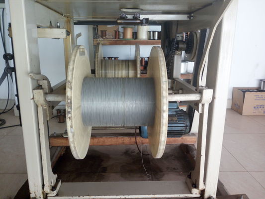 เครื่องถักเปีย 16 Spiddles สำหรับสายโคแอกเซียล / สาย Lan