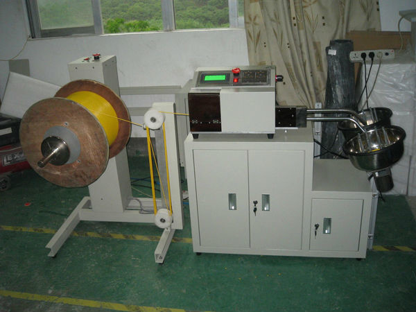 เครื่องตัดสายไฟเบอร์ออปติกในร่มพร้อมฟังก์ชั่น Respool